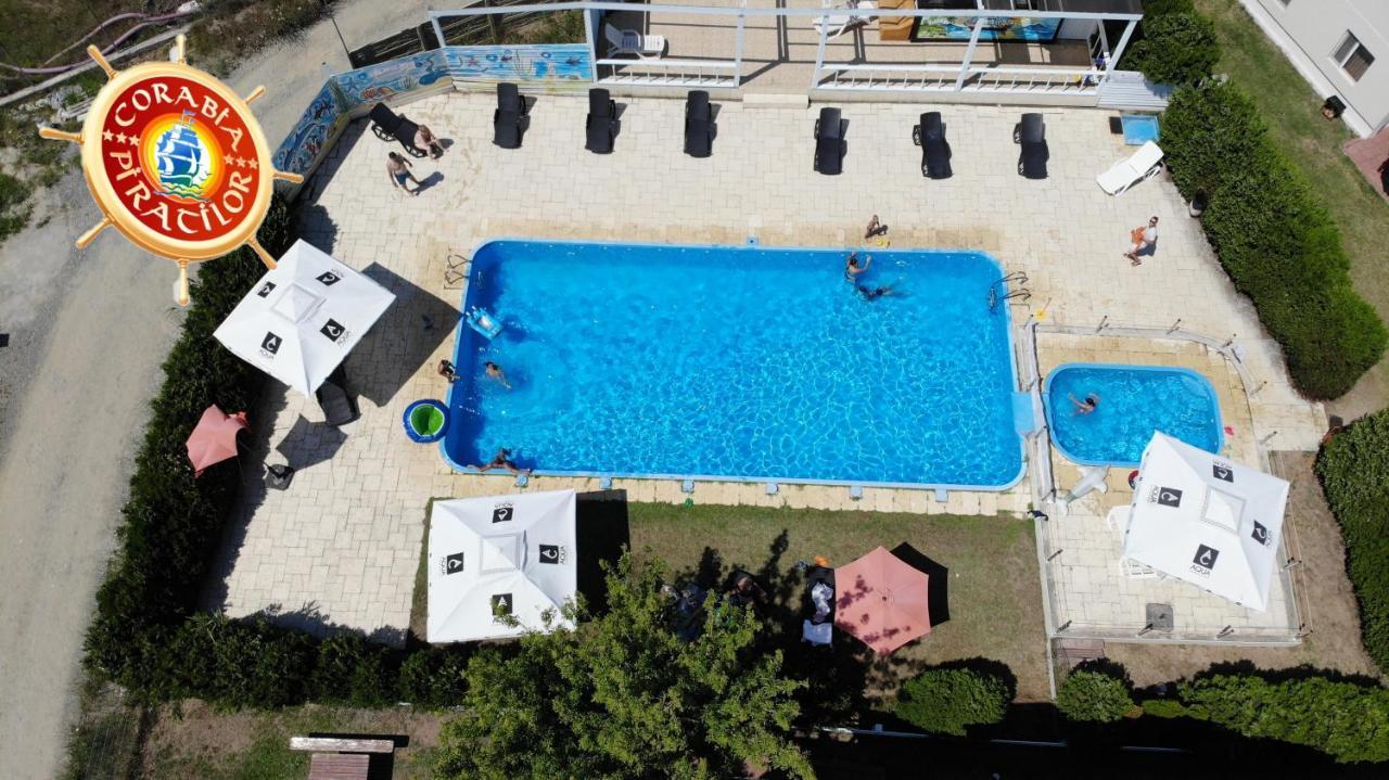 Club De Vacanta Corabia Piratilor-Mamaia Nord Navodari Ngoại thất bức ảnh
