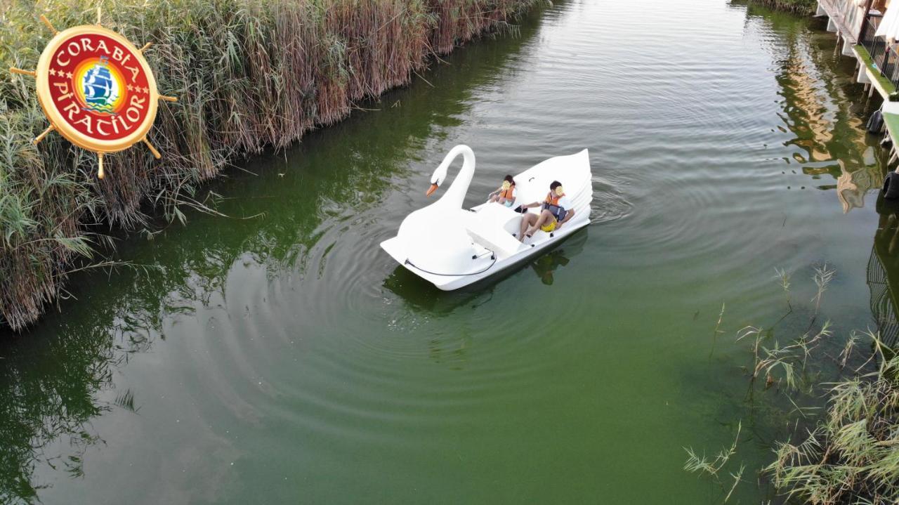 Club De Vacanta Corabia Piratilor-Mamaia Nord Navodari Ngoại thất bức ảnh