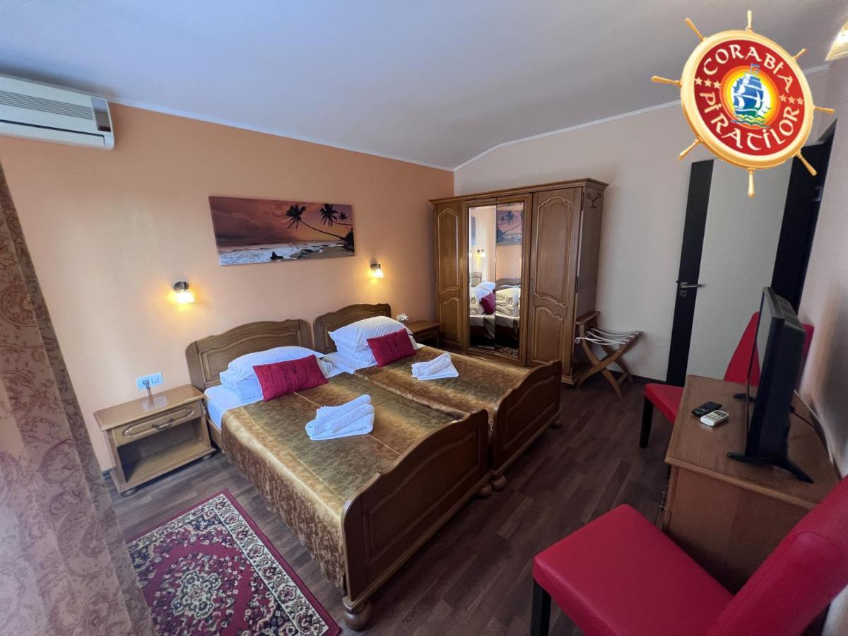 Club De Vacanta Corabia Piratilor-Mamaia Nord Navodari Ngoại thất bức ảnh