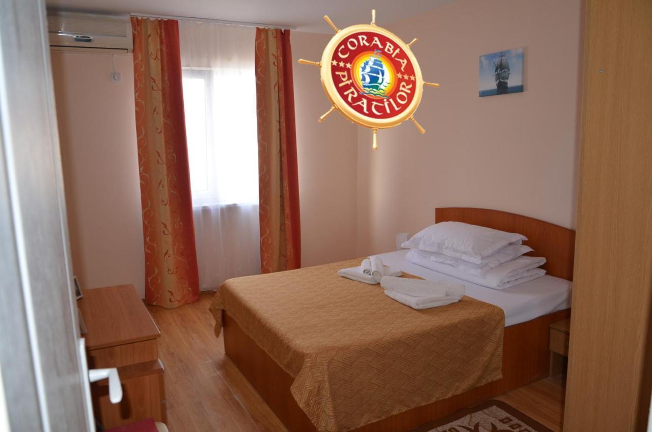 Club De Vacanta Corabia Piratilor-Mamaia Nord Navodari Ngoại thất bức ảnh