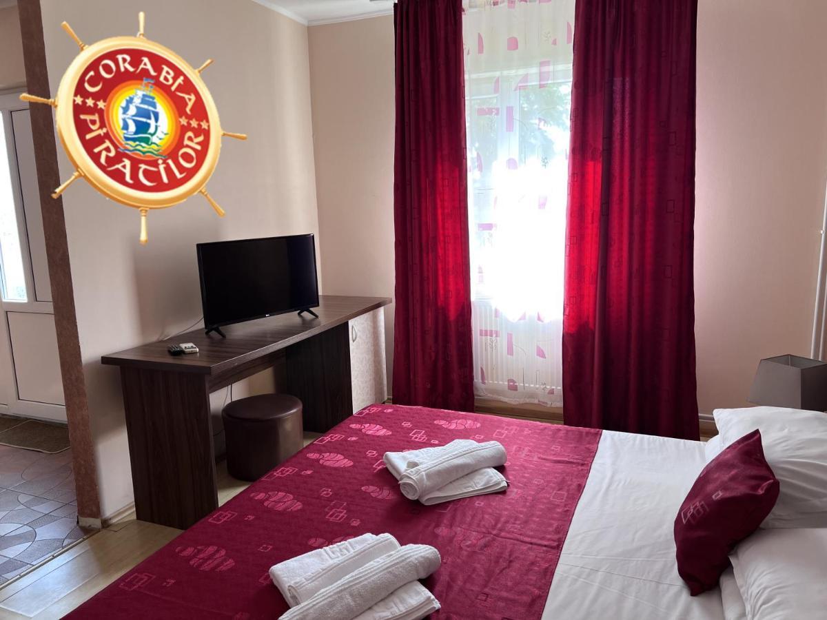 Club De Vacanta Corabia Piratilor-Mamaia Nord Navodari Ngoại thất bức ảnh