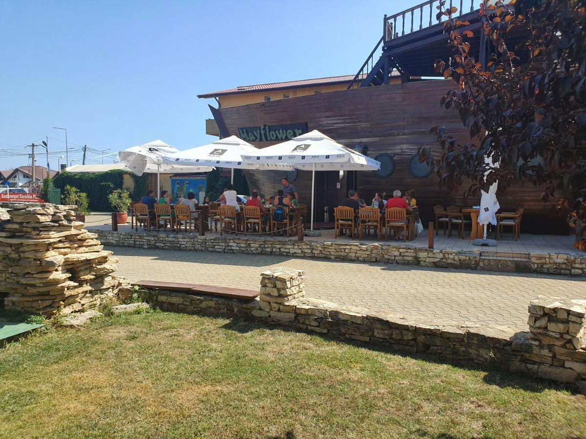 Club De Vacanta Corabia Piratilor-Mamaia Nord Navodari Ngoại thất bức ảnh
